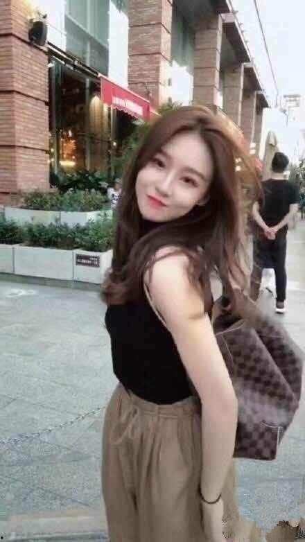 抖音网红飞天小敏警黑料